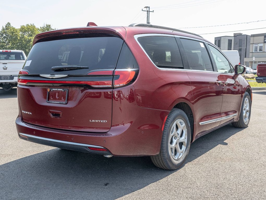 2022 Chrysler Pacifica in St-Jérôme, Quebec - 9 - w1024h768px