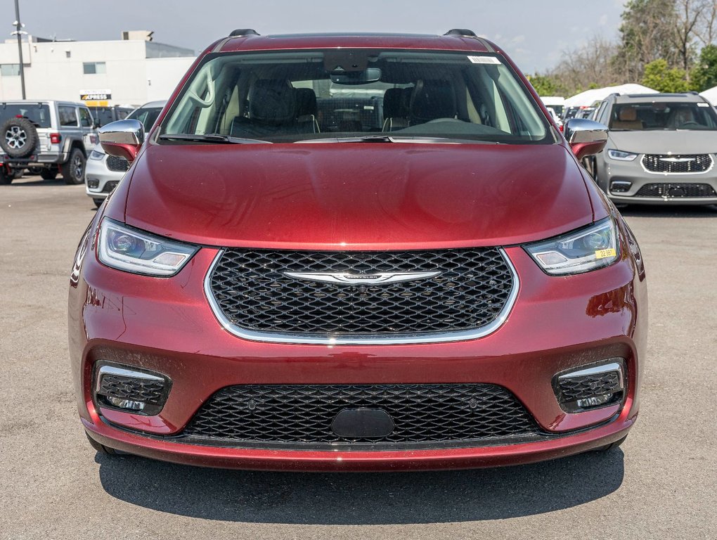 Chrysler Pacifica  2022 à St-Jérôme, Québec - 2 - w1024h768px