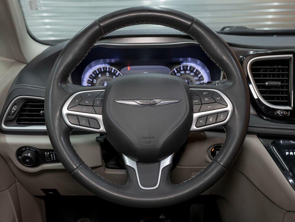 Chrysler Pacifica  2022 à St-Jérôme, Québec - 12 - w1024h768px