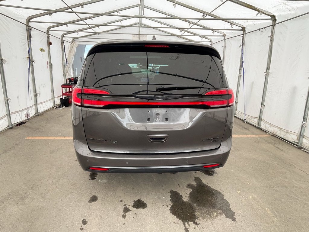 Chrysler Pacifica  2022 à St-Jérôme, Québec - 9 - w1024h768px