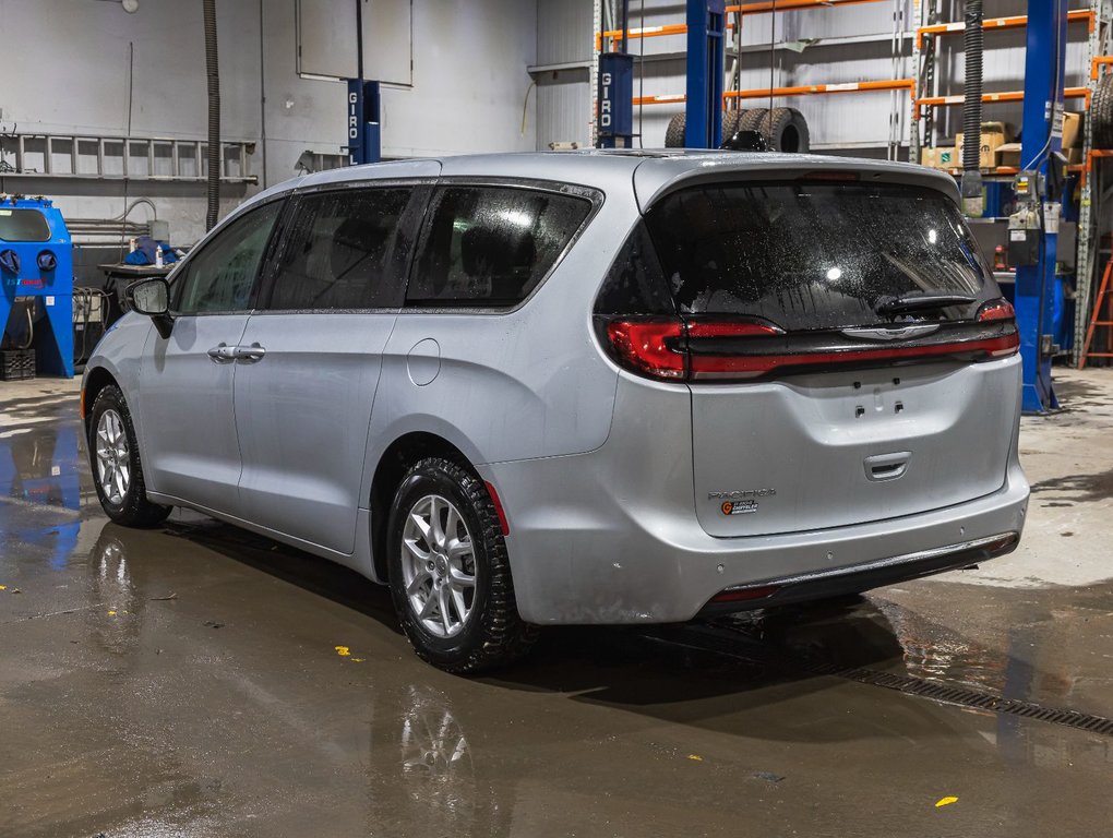 2024 Chrysler Pacifica in St-Jérôme, Quebec - 5 - w1024h768px