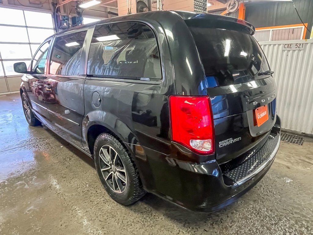 2017 Dodge Grand Caravan in St-Jérôme, Quebec - 5 - w1024h768px