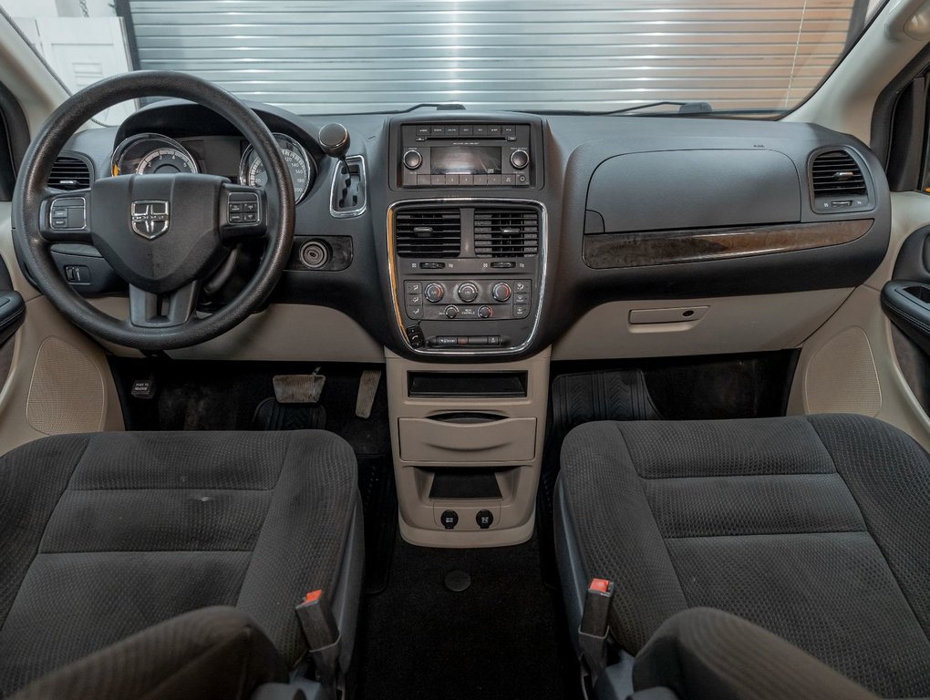 2018 Dodge Grand Caravan in St-Jérôme, Quebec - 11 - w1024h768px