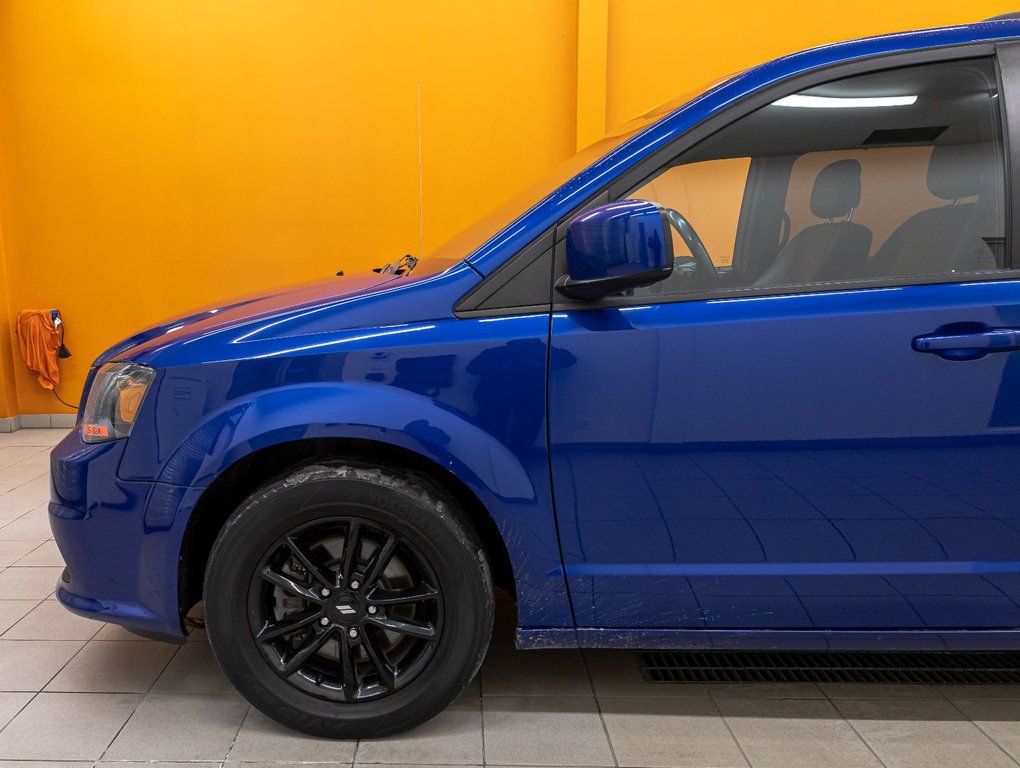 2019 Dodge Grand Caravan in St-Jérôme, Quebec - 34 - w1024h768px