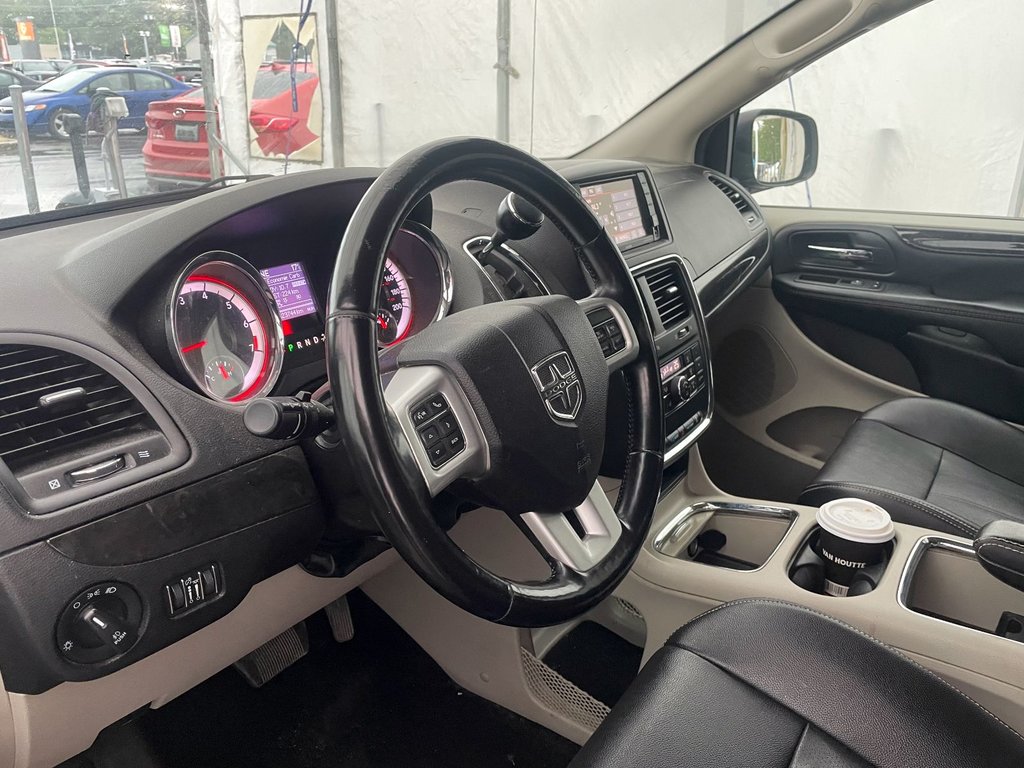 Dodge Grand Caravan  2020 à St-Jérôme, Québec - 2 - w1024h768px