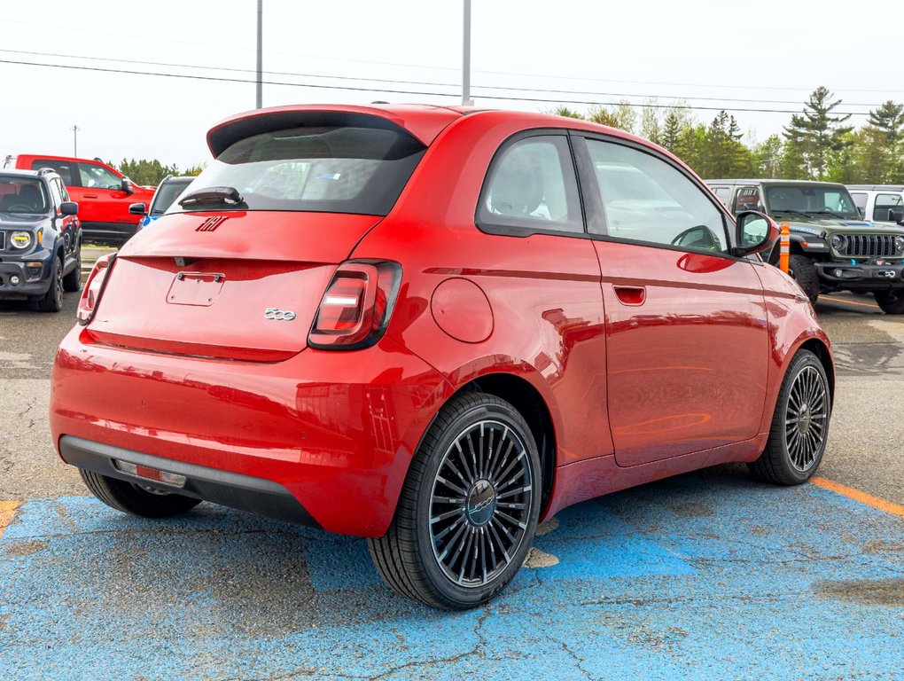 Fiat 500e  2024 à St-Jérôme, Québec - 9 - w1024h768px