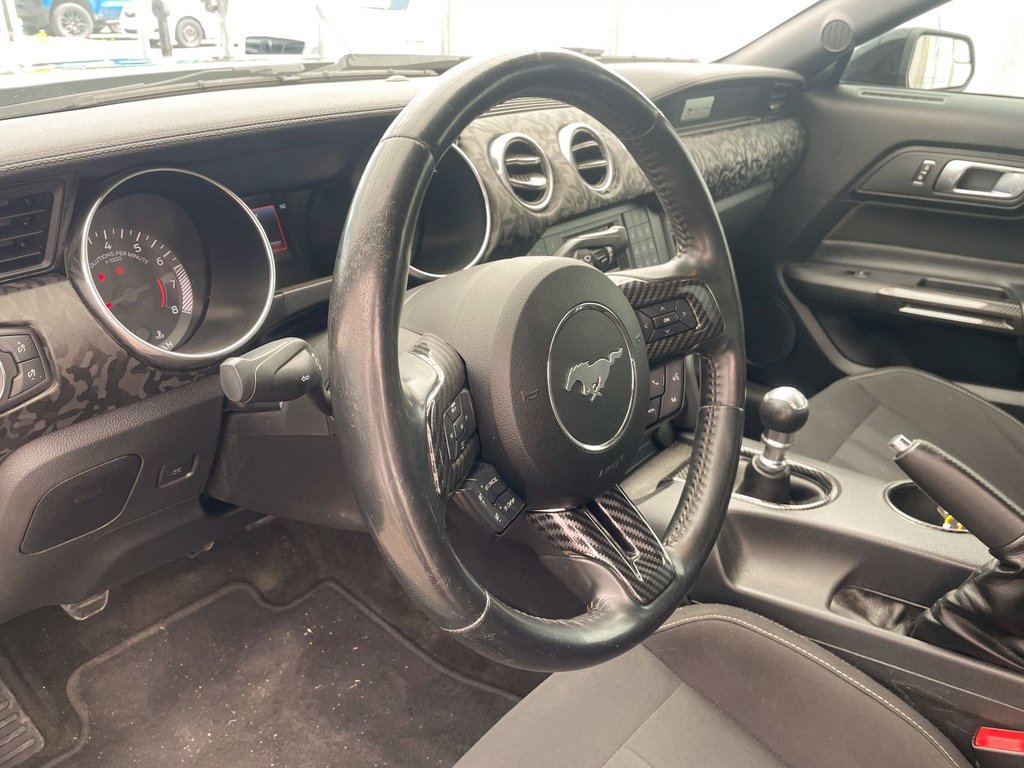 2018 Ford Mustang in St-Jérôme, Quebec - 3 - w1024h768px