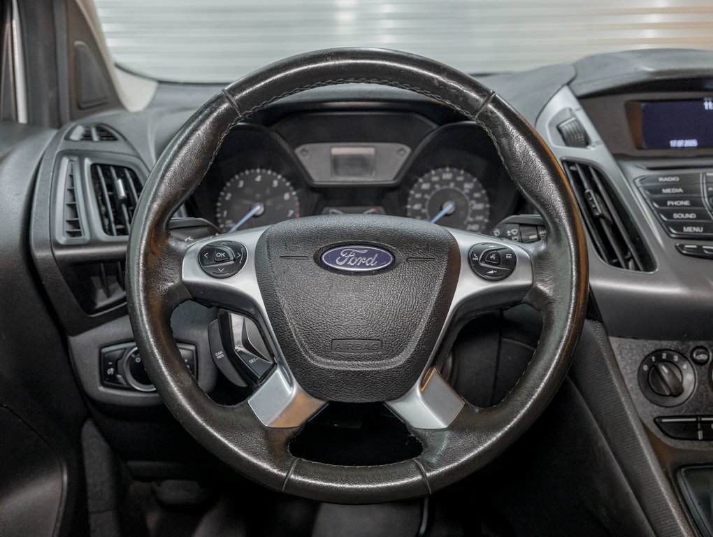 Ford Transit Connect  2017 à St-Jérôme, Québec - 12 - w1024h768px