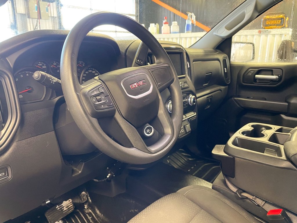 2022 GMC Sierra 1500 in St-Jérôme, Quebec - 3 - w1024h768px