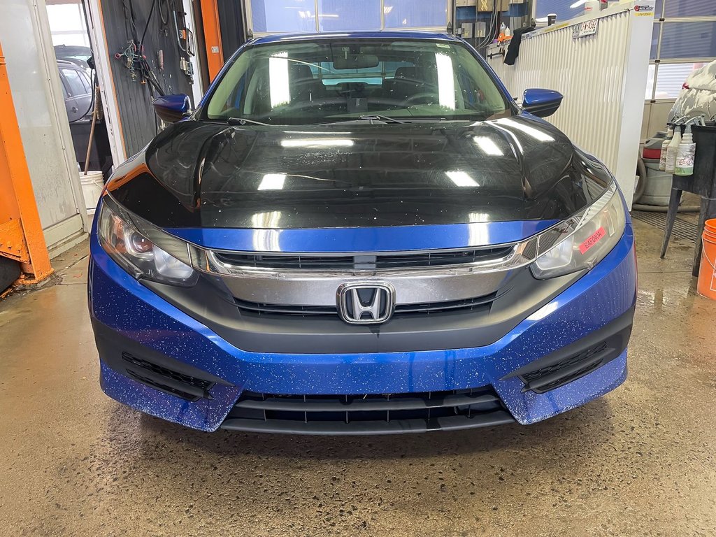 2018 Honda Civic in St-Jérôme, Quebec - 4 - w1024h768px