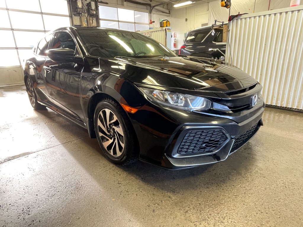 2018 Honda Civic in St-Jérôme, Quebec - 9 - w1024h768px