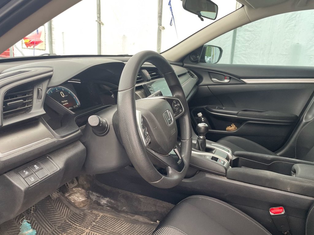 2019 Honda Civic in St-Jérôme, Quebec - 3 - w1024h768px