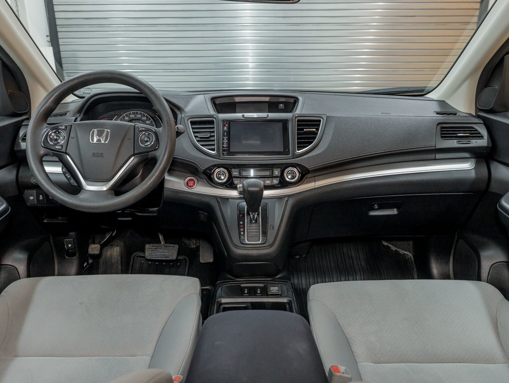 Honda CR-V  2016 à St-Jérôme, Québec - 12 - w1024h768px