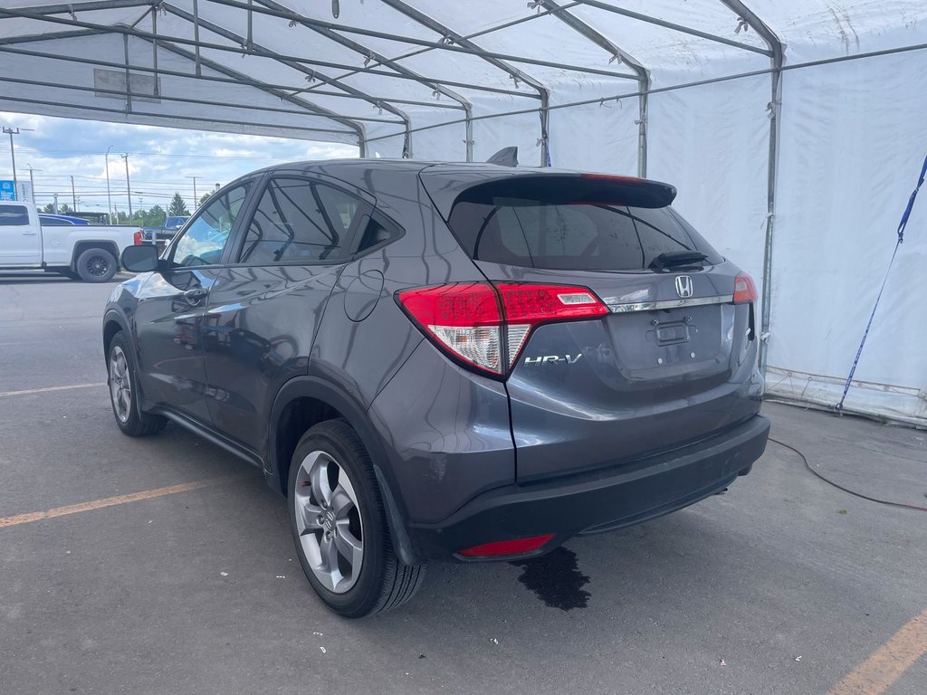 2021 Honda HR-V in St-Jérôme, Quebec - 5 - w1024h768px