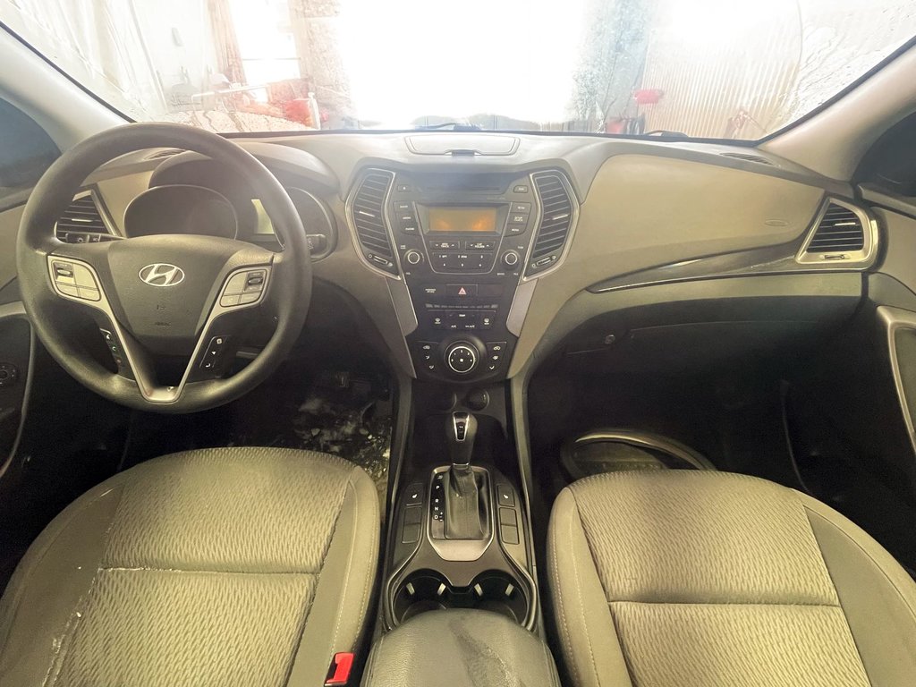 2014 Hyundai Santa Fe XL in St-Jérôme, Quebec - 10 - w1024h768px