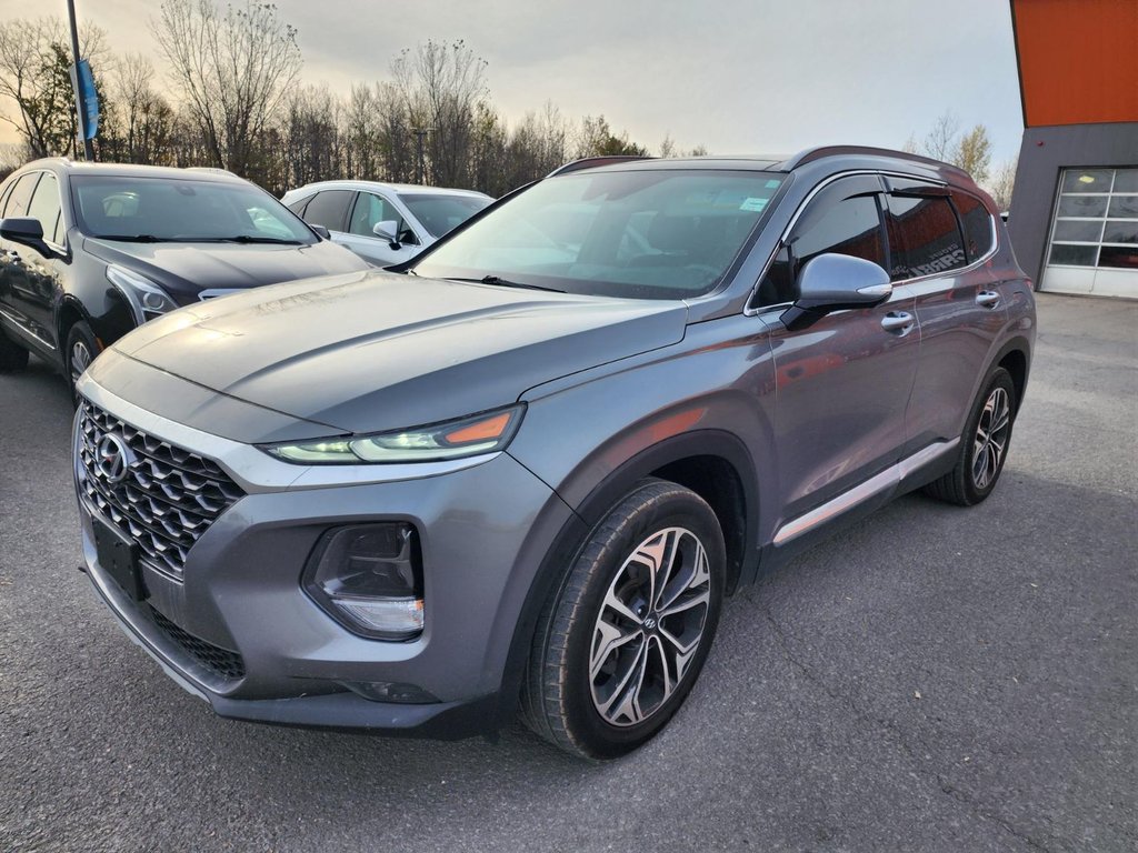 Hyundai Santa Fe  2019 à St-Jérôme, Québec - 1 - w1024h768px