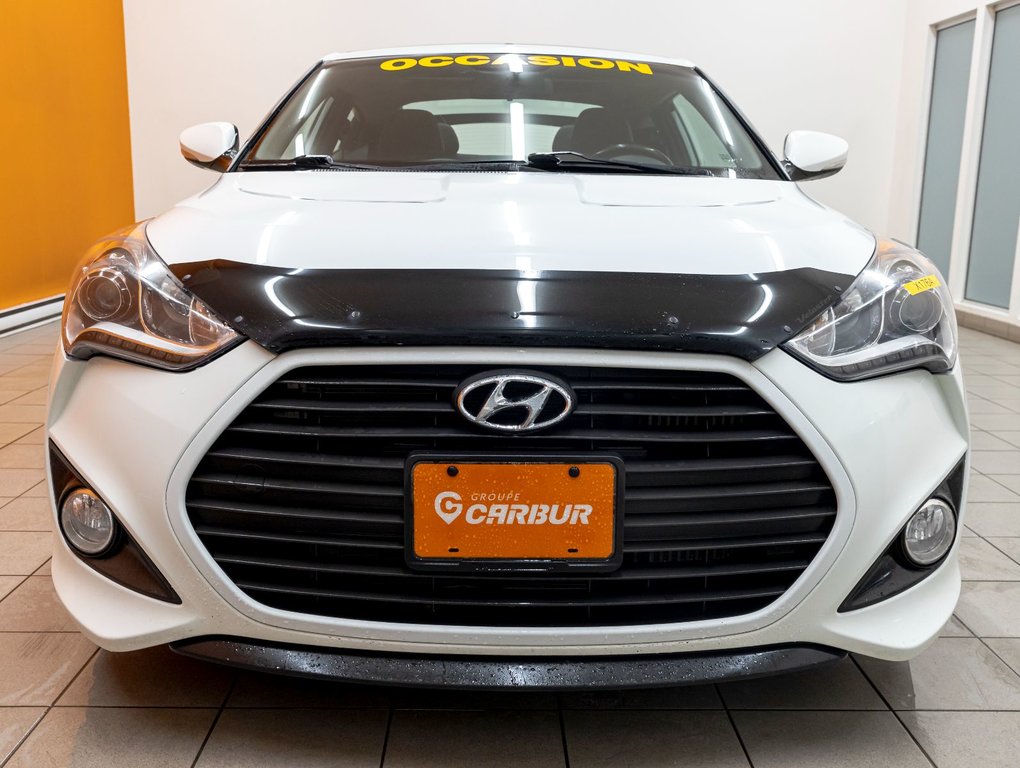 Hyundai Veloster  2015 à St-Jérôme, Québec - 2 - w1024h768px