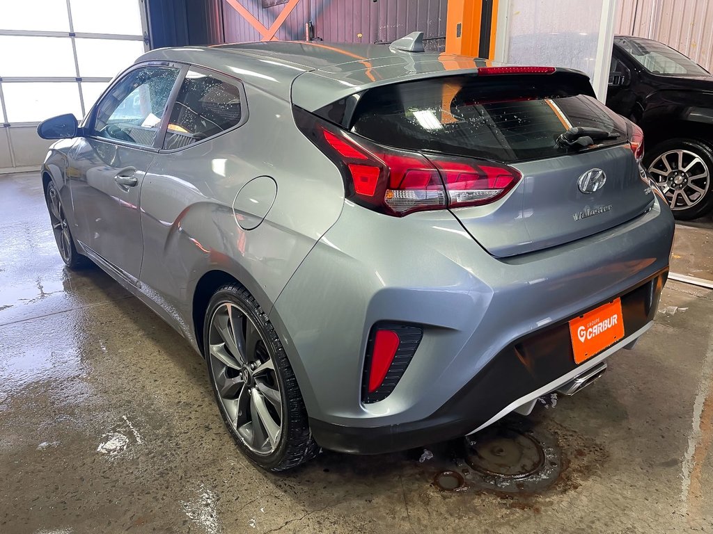 2019 Hyundai Veloster in St-Jérôme, Quebec - 5 - w1024h768px