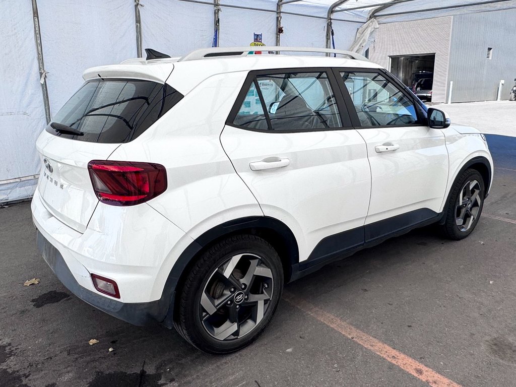 Hyundai Venue  2021 à St-Jérôme, Québec - 8 - w1024h768px