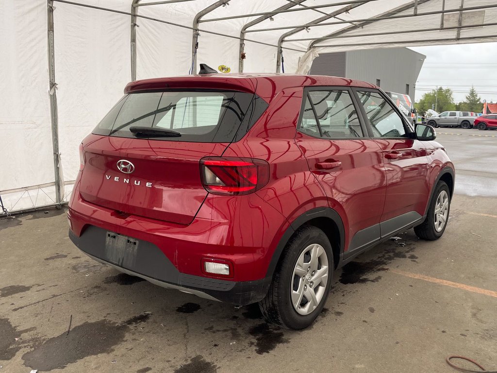 Hyundai Venue  2022 à St-Jérôme, Québec - 8 - w1024h768px