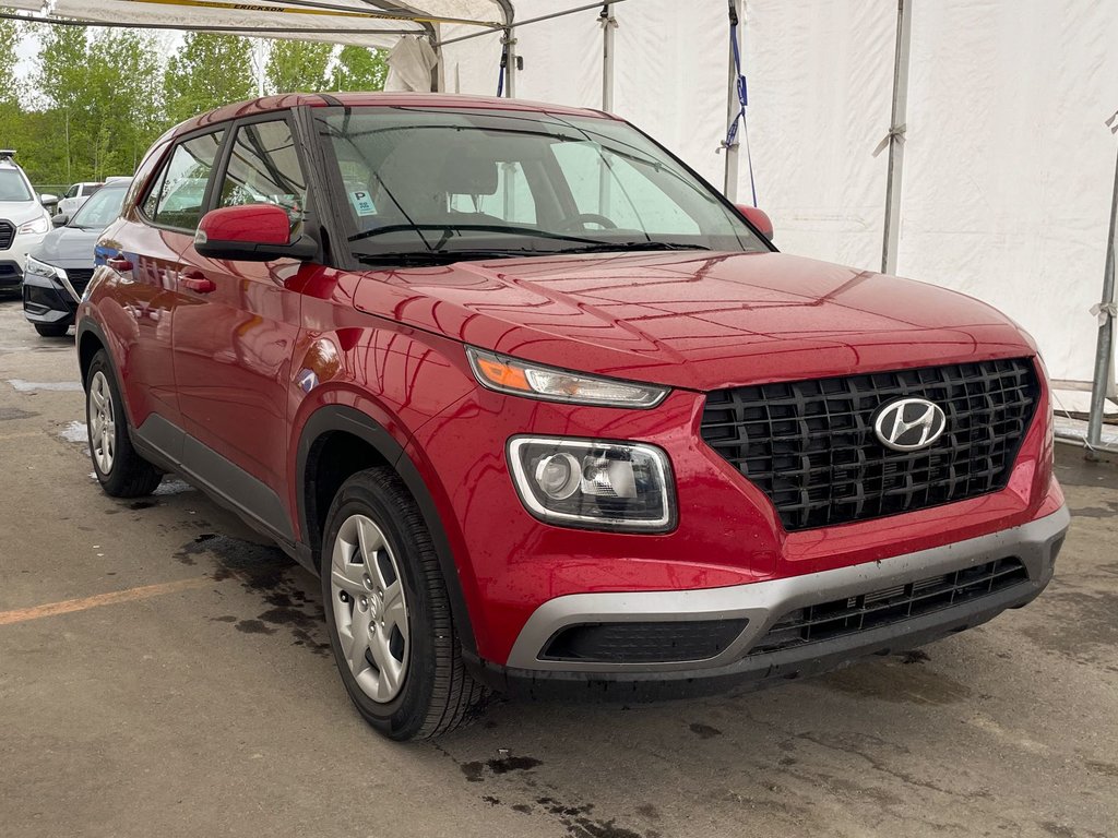 Hyundai Venue  2022 à St-Jérôme, Québec - 9 - w1024h768px