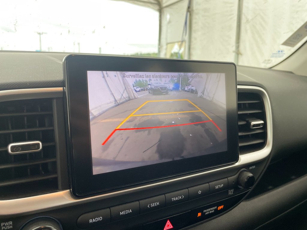 Hyundai Venue  2022 à St-Jérôme, Québec - 12 - w1024h768px