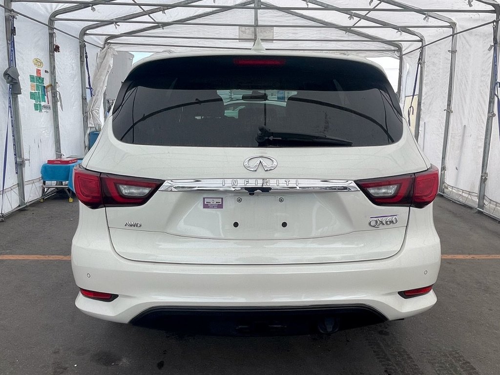 2020 Infiniti QX60 in St-Jérôme, Quebec - 8 - w1024h768px