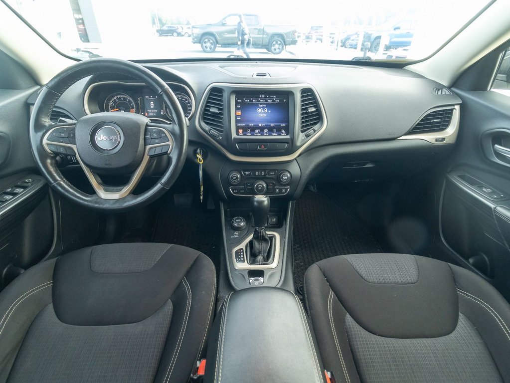 2015 Jeep Cherokee in St-Jérôme, Quebec - 10 - w1024h768px