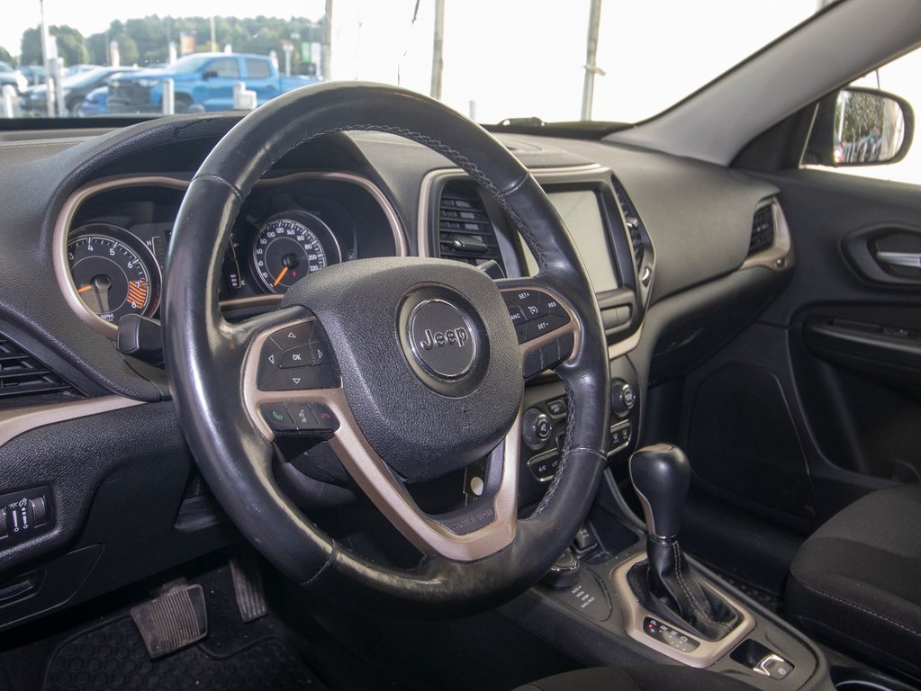 2015 Jeep Cherokee in St-Jérôme, Quebec - 3 - w1024h768px