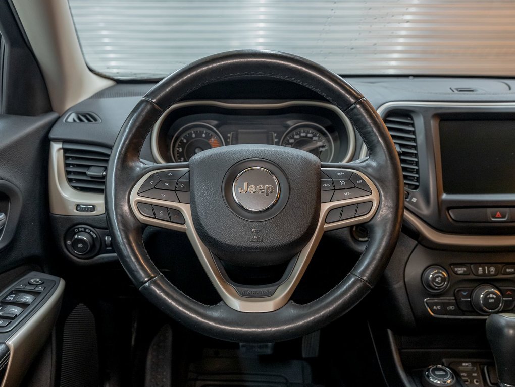 2017 Jeep Cherokee in St-Jérôme, Quebec - 12 - w1024h768px