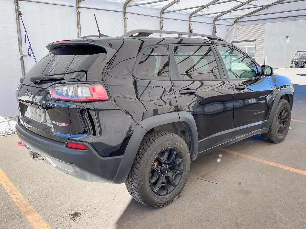 2019 Jeep Cherokee in St-Jérôme, Quebec - 9 - w1024h768px