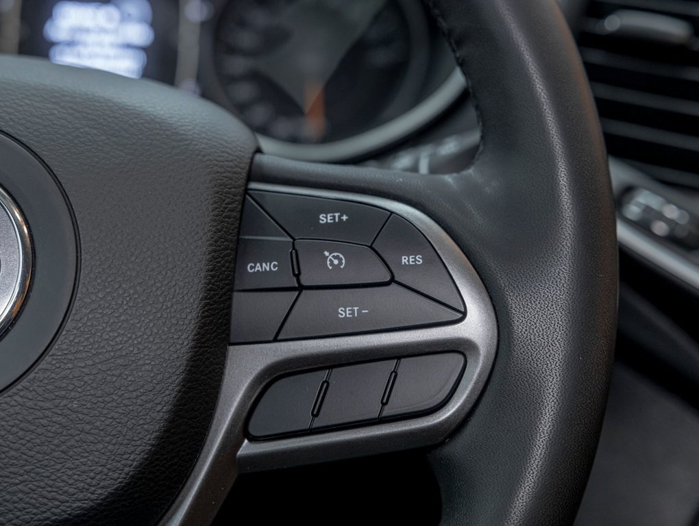 Jeep Cherokee  2022 à St-Jérôme, Québec - 15 - w1024h768px