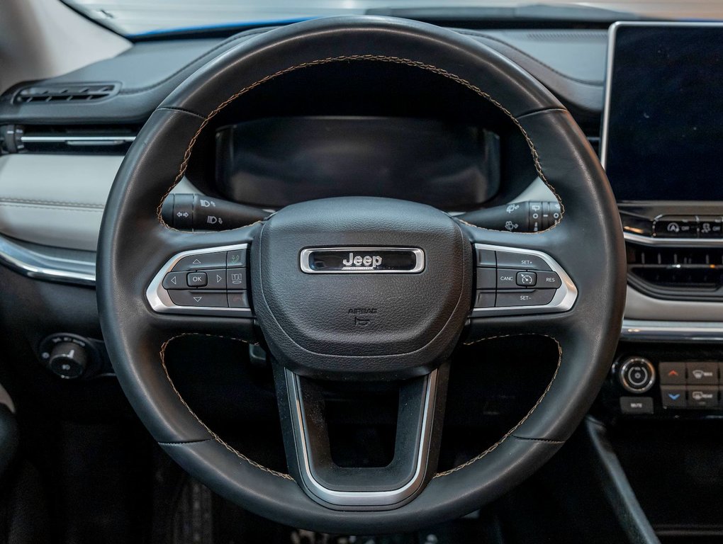 Jeep Compass  2022 à St-Jérôme, Québec - 15 - w1024h768px