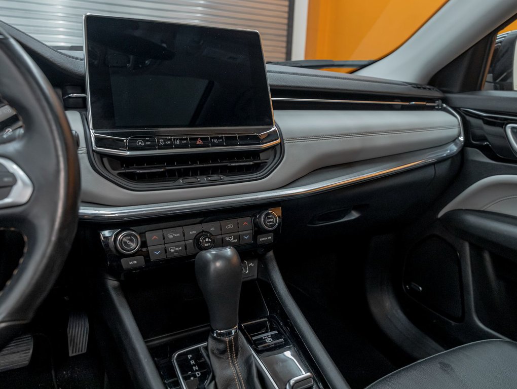 Jeep Compass  2022 à St-Jérôme, Québec - 24 - w1024h768px