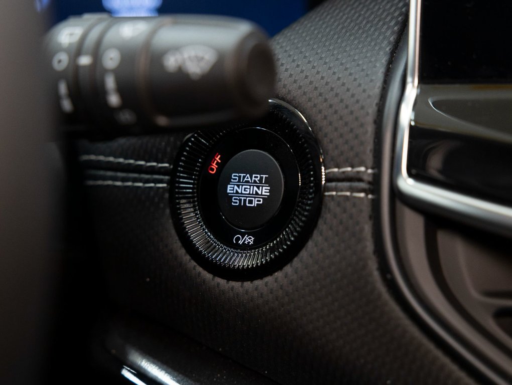 2023 Jeep Compass in St-Jérôme, Quebec - 26 - w1024h768px