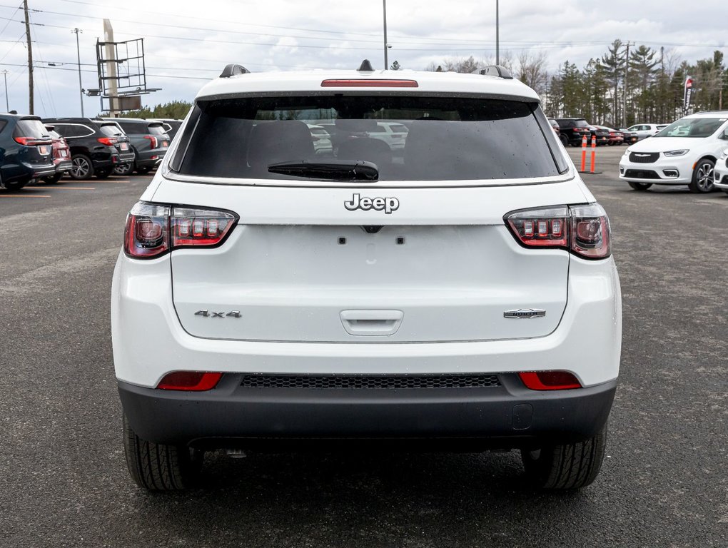 2024 Jeep Compass in St-Jérôme, Quebec - 6 - w1024h768px