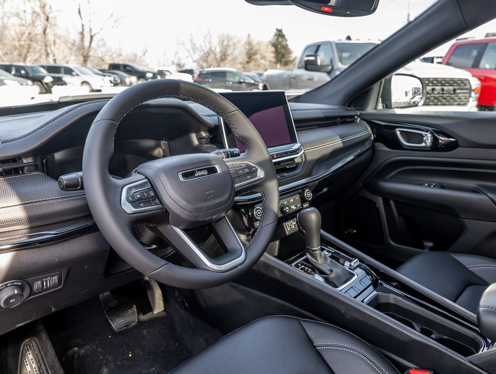 2024 Jeep Compass in St-Jérôme, Quebec - 12 - w1024h768px