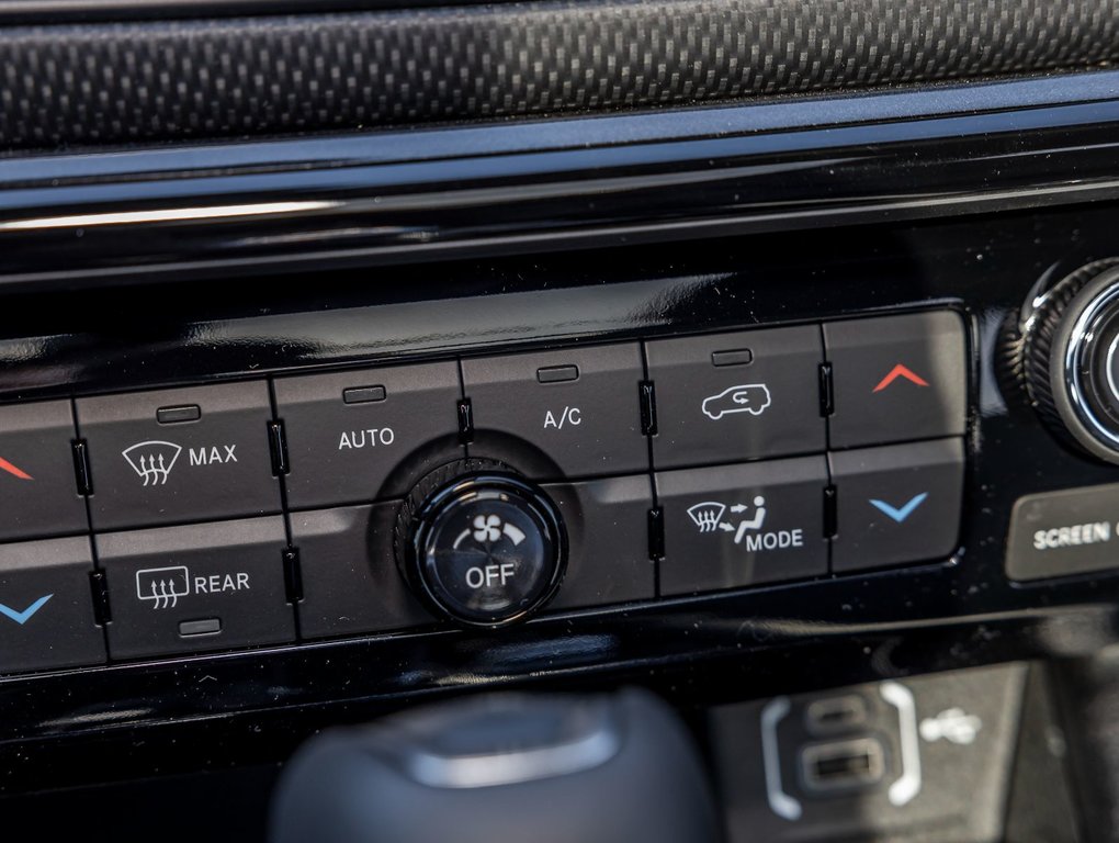 2024 Jeep Compass in St-Jérôme, Quebec - 25 - w1024h768px