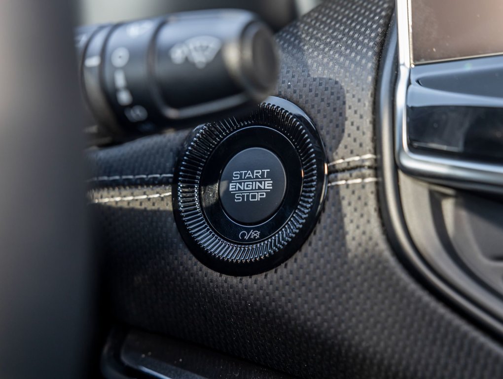 2024 Jeep Compass in St-Jérôme, Quebec - 24 - w1024h768px