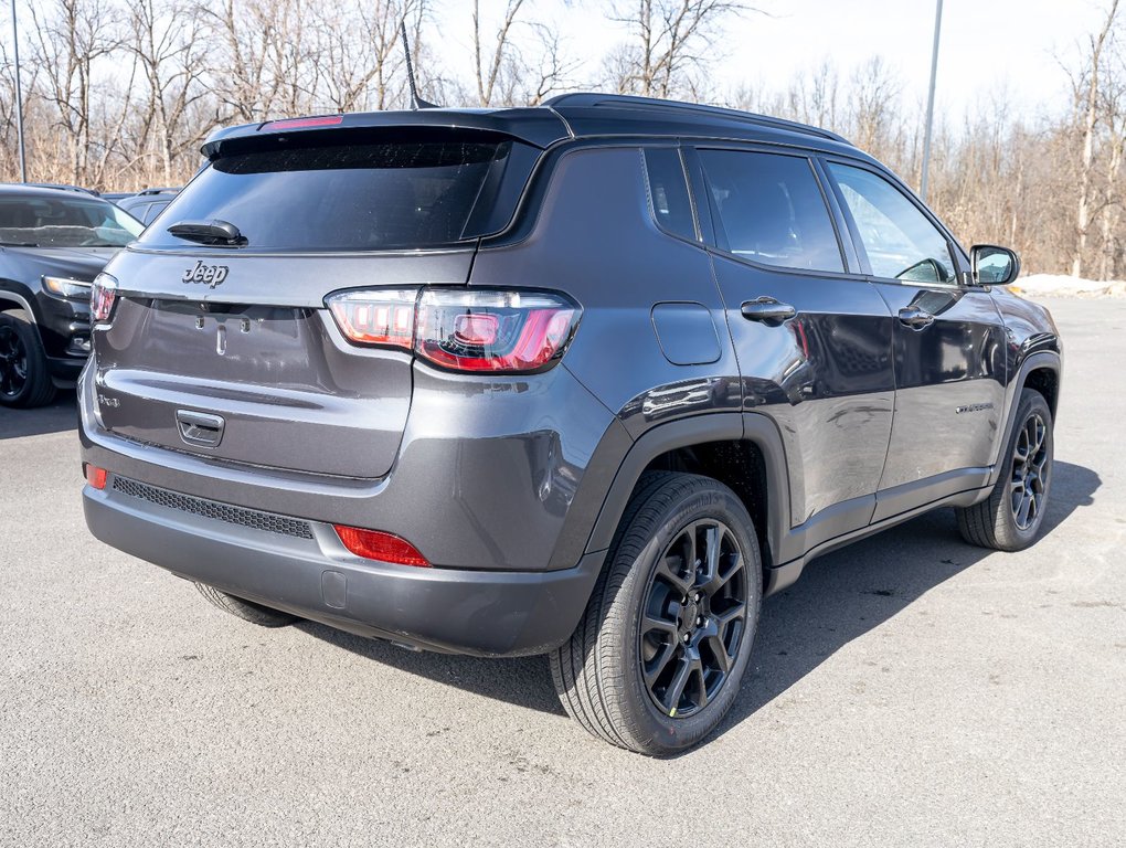 Jeep Compass  2024 à St-Jérôme, Québec - 9 - w1024h768px