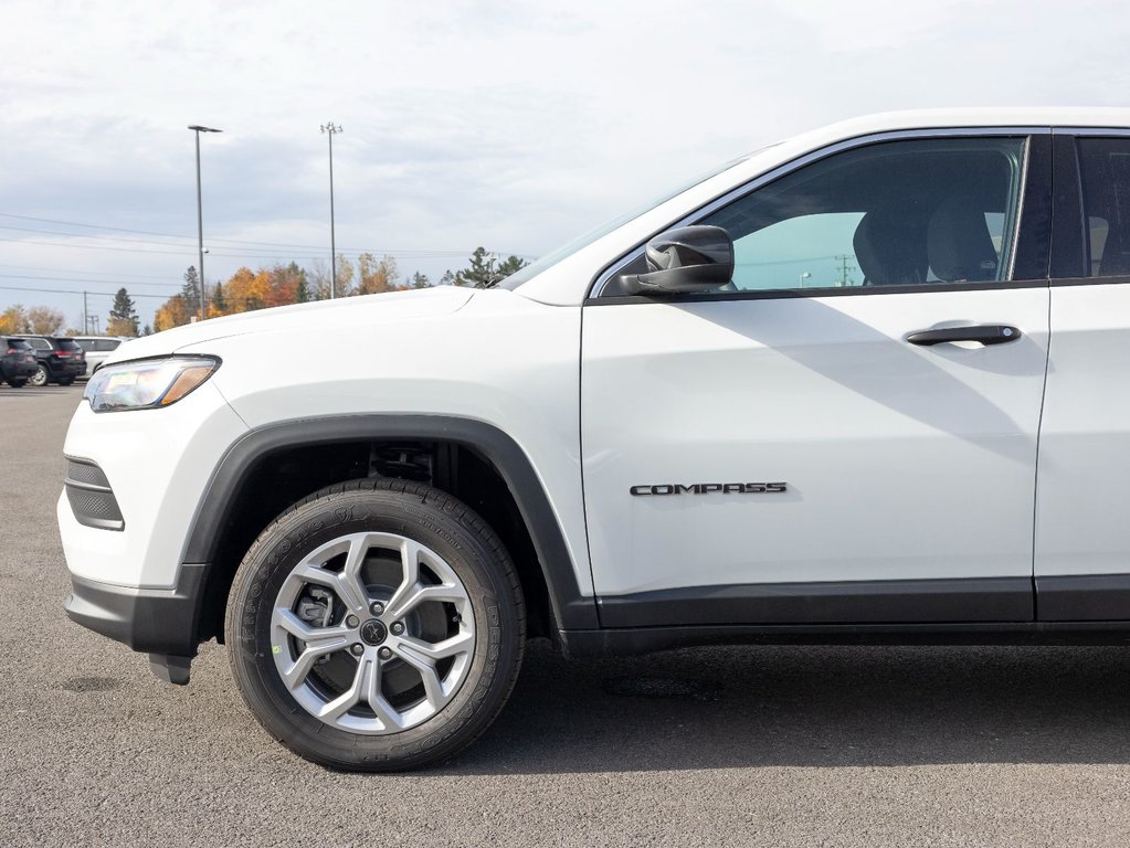 Jeep Compass  2025 à St-Jérôme, Québec - 32 - w1024h768px