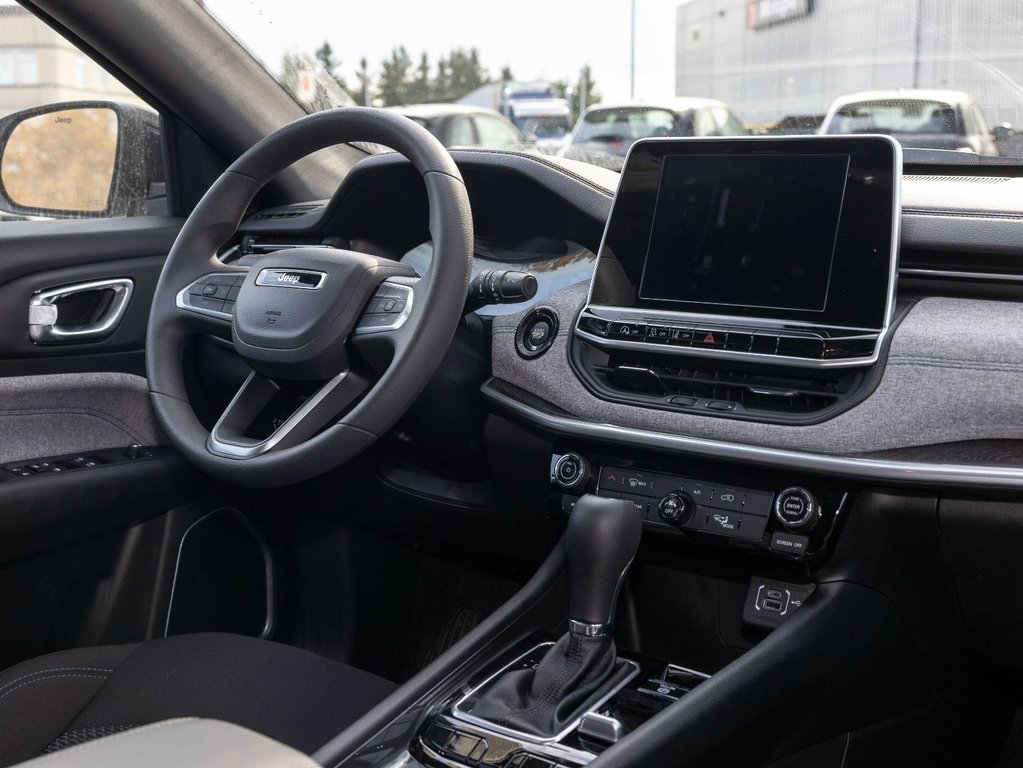 Jeep Compass  2025 à St-Jérôme, Québec - 25 - w1024h768px