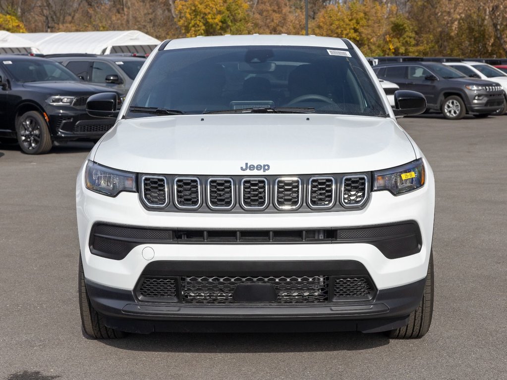 Jeep Compass  2025 à St-Jérôme, Québec - 2 - w1024h768px