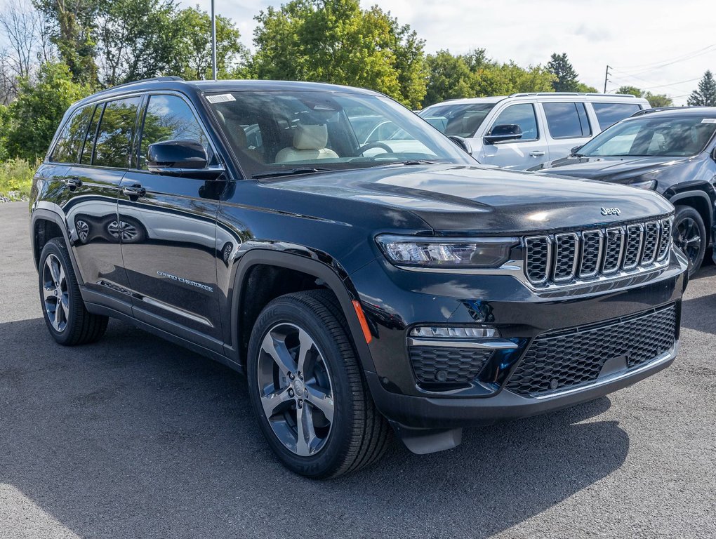 2022 Jeep Grand Cherokee 4xe in St-Jérôme, Quebec - 11 - w1024h768px