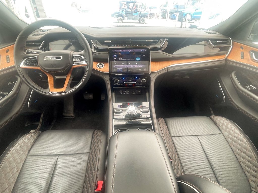 Jeep Grand Cherokee 4xe  2022 à St-Jérôme, Québec - 13 - w1024h768px