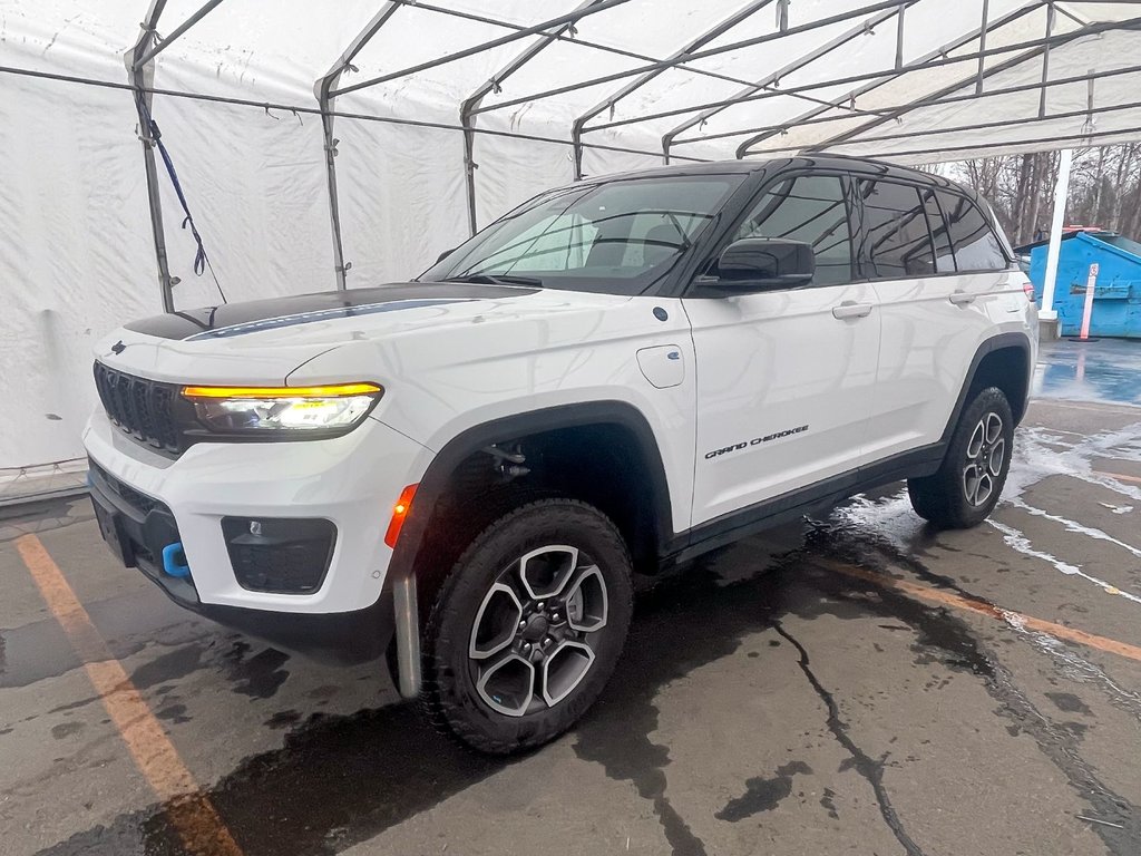 Jeep Grand Cherokee 4xe  2023 à St-Jérôme, Québec - 1 - w1024h768px