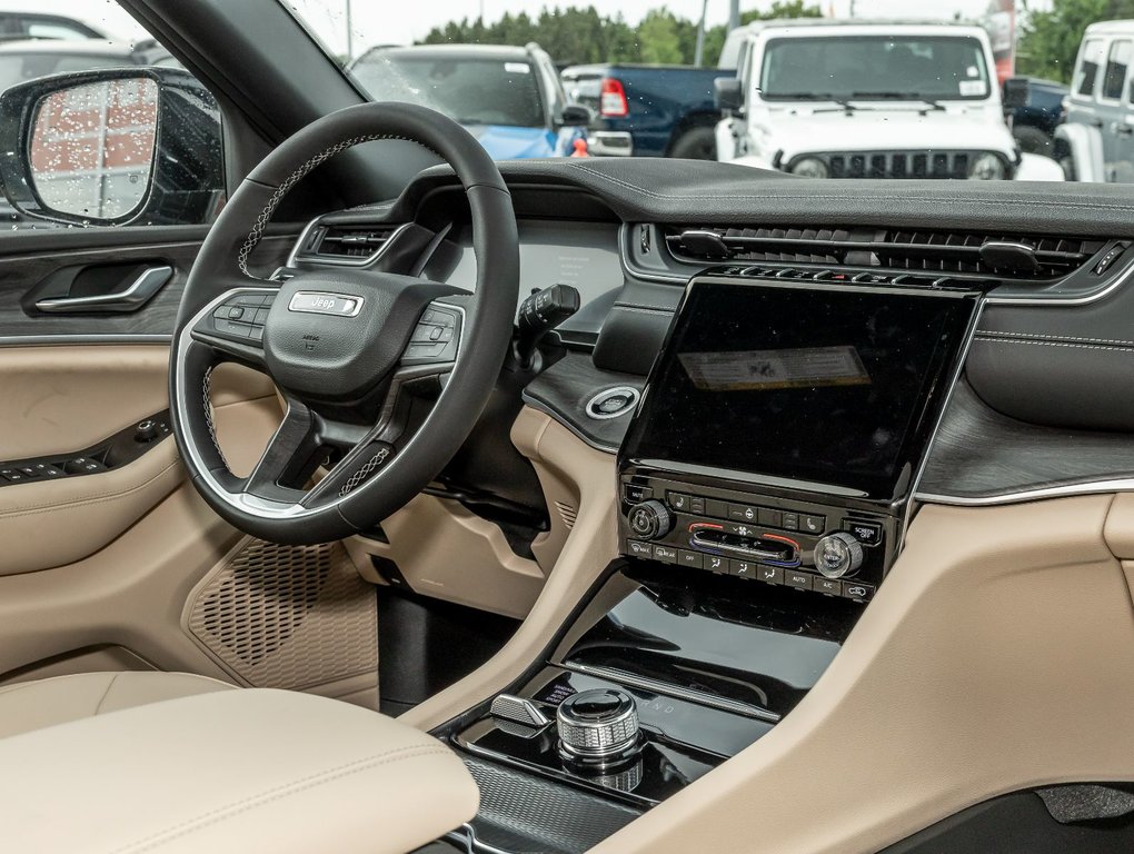 Jeep Grand Cherokee L  2024 à St-Jérôme, Québec - 32 - w1024h768px