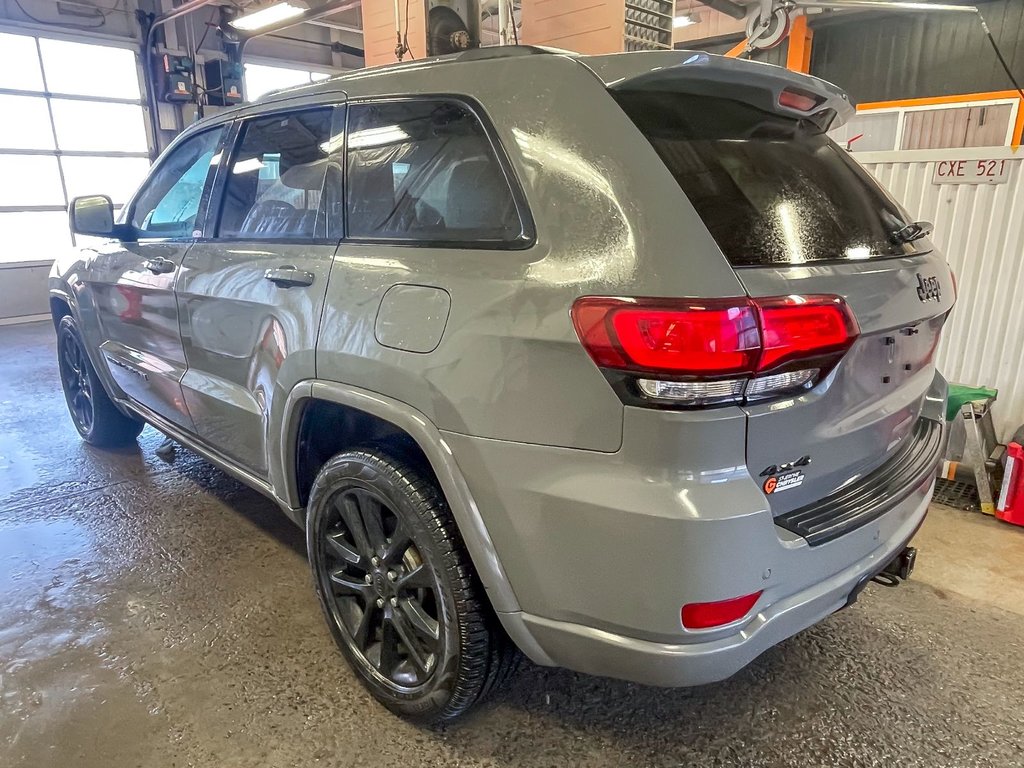 2020 Jeep Grand Cherokee in St-Jérôme, Quebec - 8 - w1024h768px