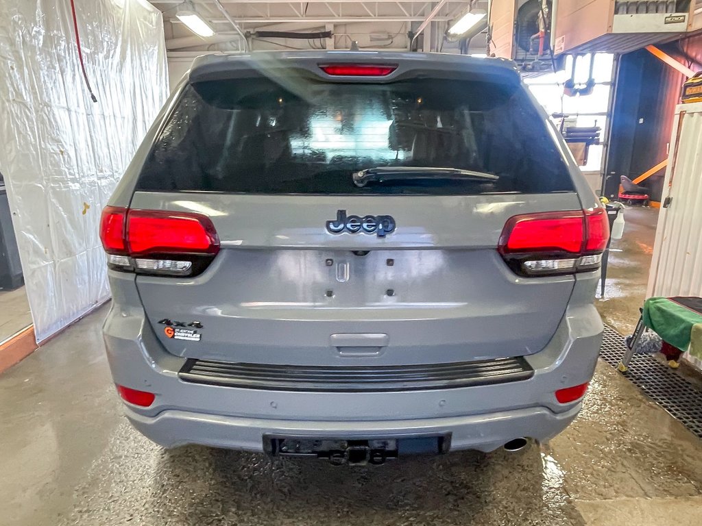 2020 Jeep Grand Cherokee in St-Jérôme, Quebec - 9 - w1024h768px