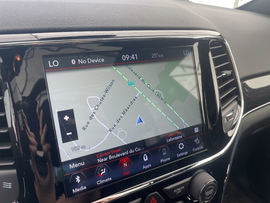 Jeep Grand Cherokee  2020 à St-Jérôme, Québec - 4 - w1024h768px